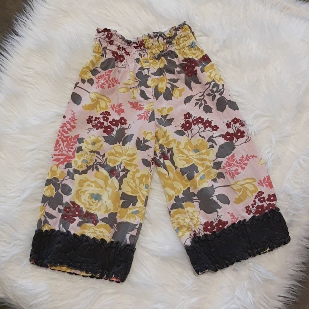 Persnickety Bloomer Toddler Bottoms Pants with Ruffles Floral Size 4 years